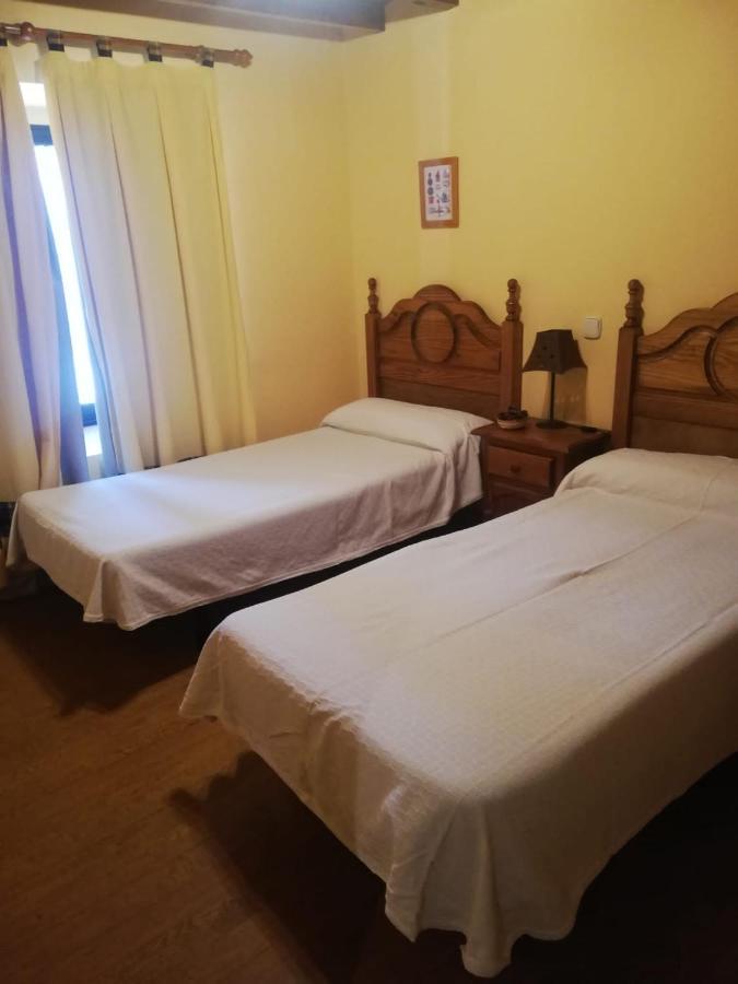 Casa Rural Del Chopo La Aliseda de Tormes Luaran gambar