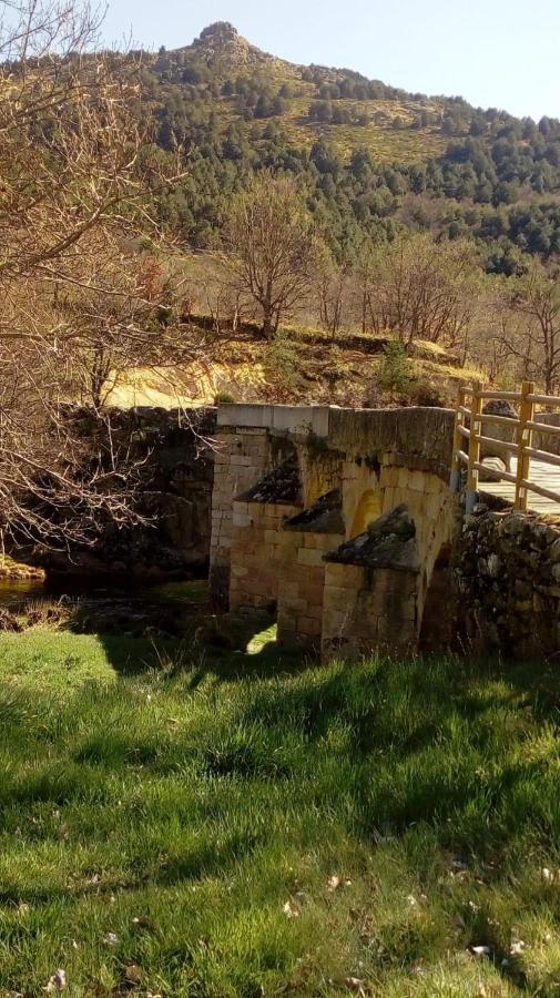 Casa Rural Del Chopo La Aliseda de Tormes Luaran gambar