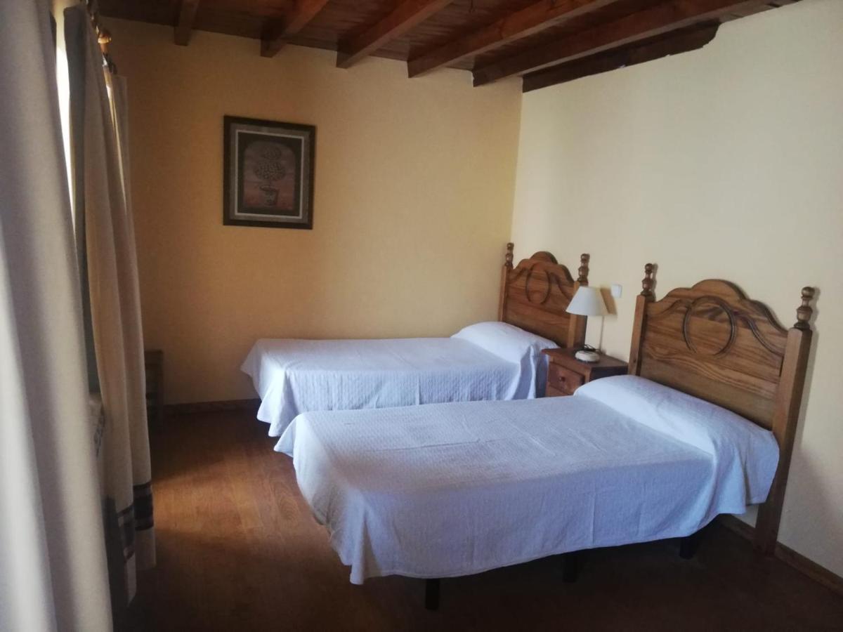 Casa Rural Del Chopo La Aliseda de Tormes Luaran gambar
